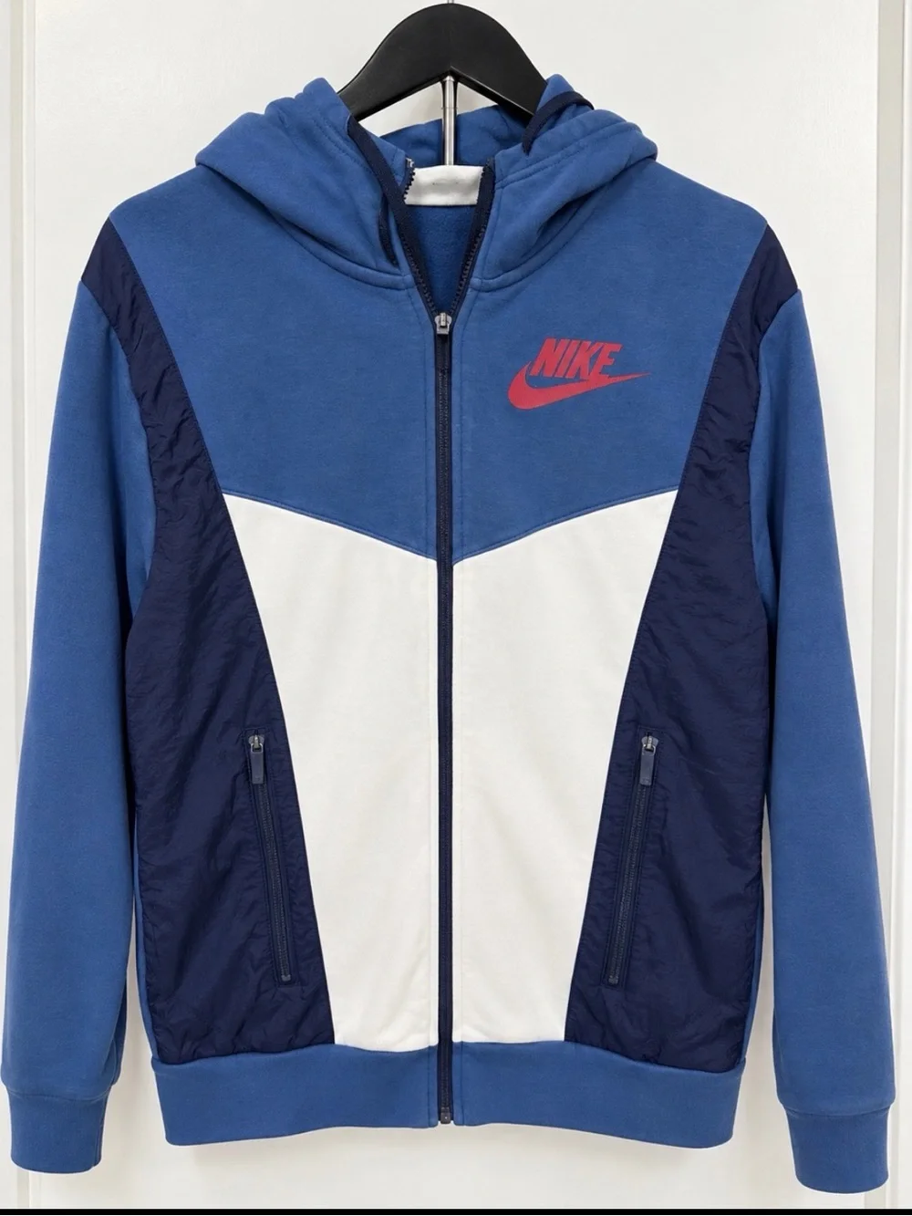Nike Blue Navy White Hooded Zip-Up Jacket with Red Logo